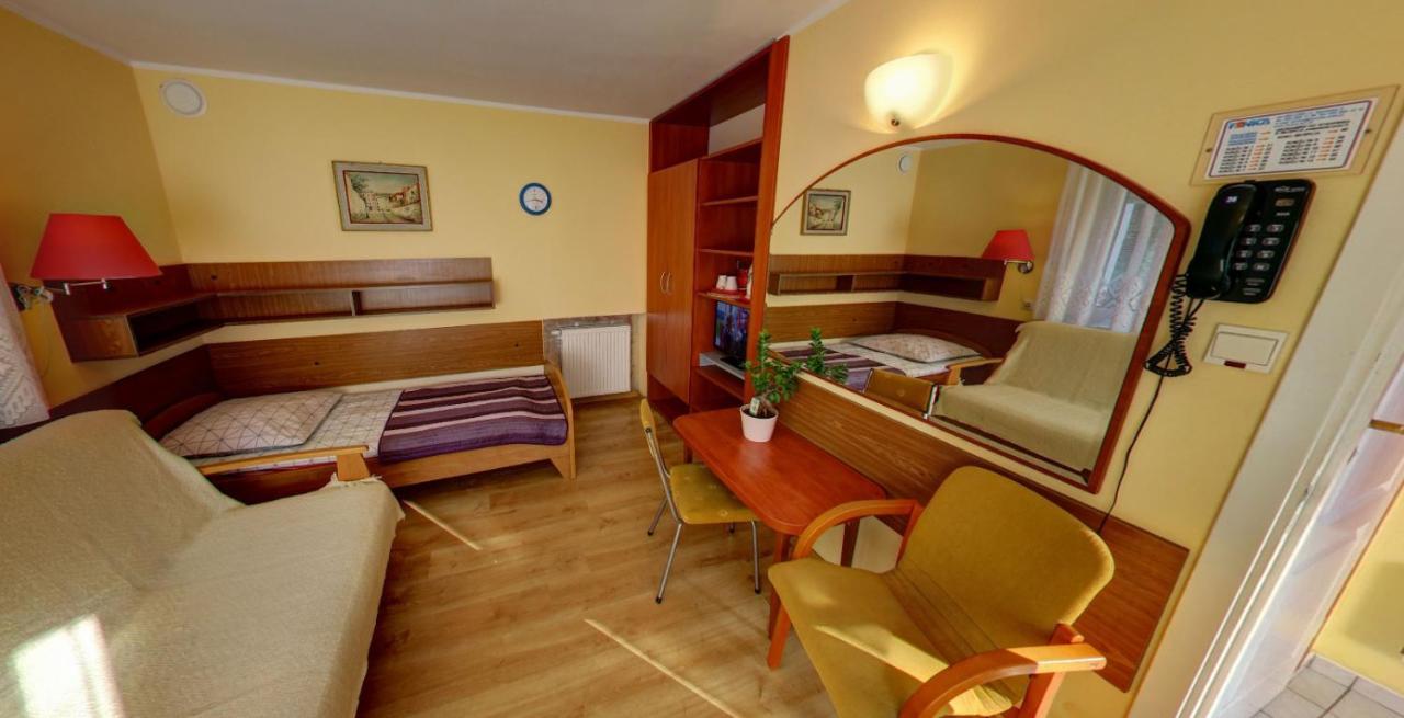 Bed and Breakfast Fonica Леба Экстерьер фото